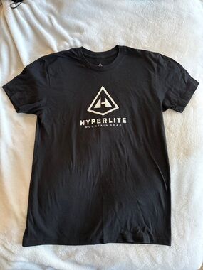 Hyperlite Mountain Gear Black short sleeve T-Shirt Men's size small